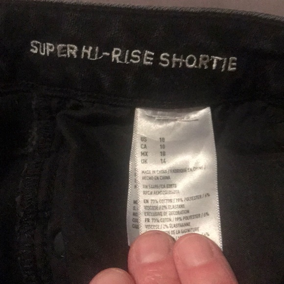 American eagle black super super stretch shorts - Picture 3 of 3